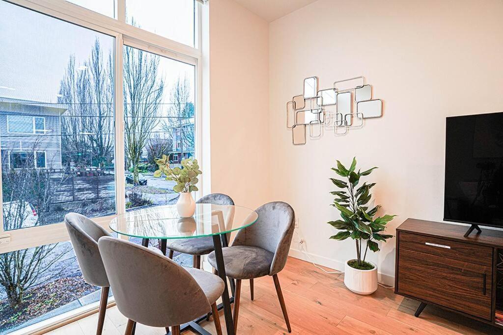 Modern Home, Rooftop View, 3 Block Beacon Station Seattle Eksteriør bilde